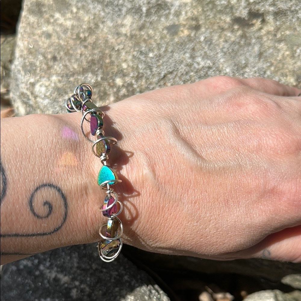 Hematite Heart Bracelet - Picture 5 of 8